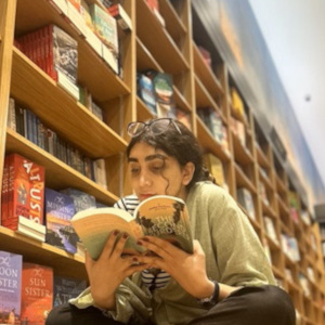 ضحا خاکسار-سوپروایزر